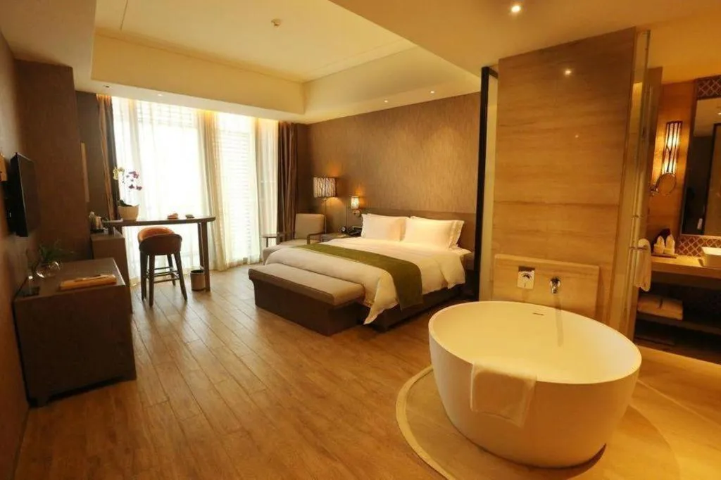 Bed in Mangrove Tree Resort World Qingdao