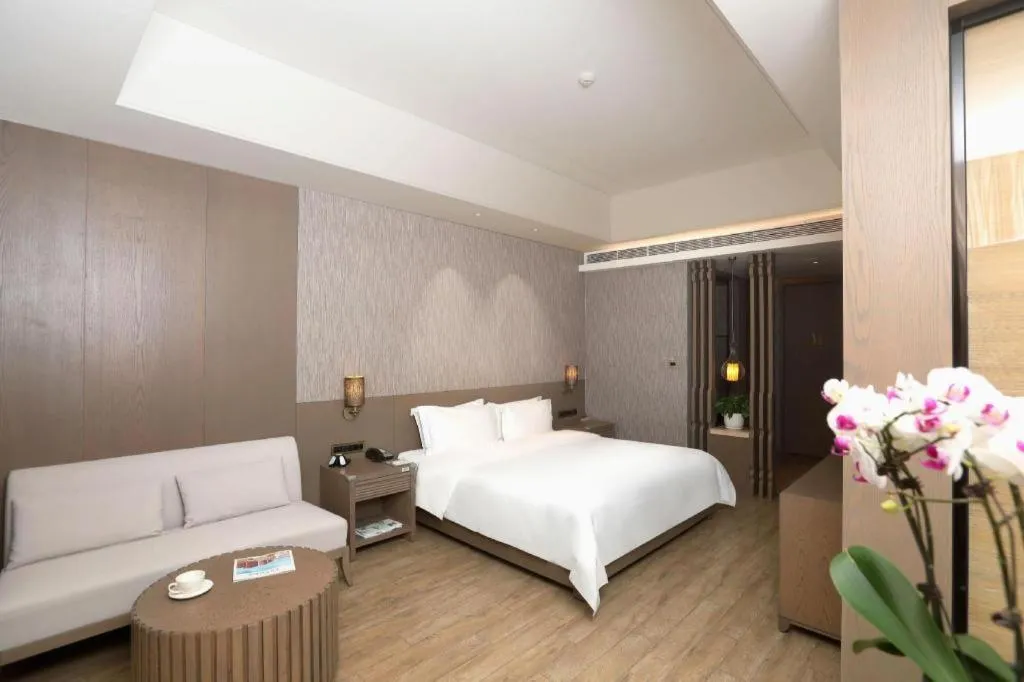 Bed in Mangrove Tree Resort World Qingdao