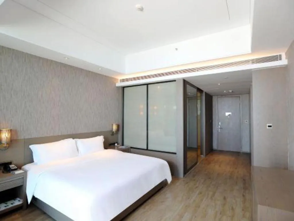 Bed in Mangrove Tree Resort World Qingdao