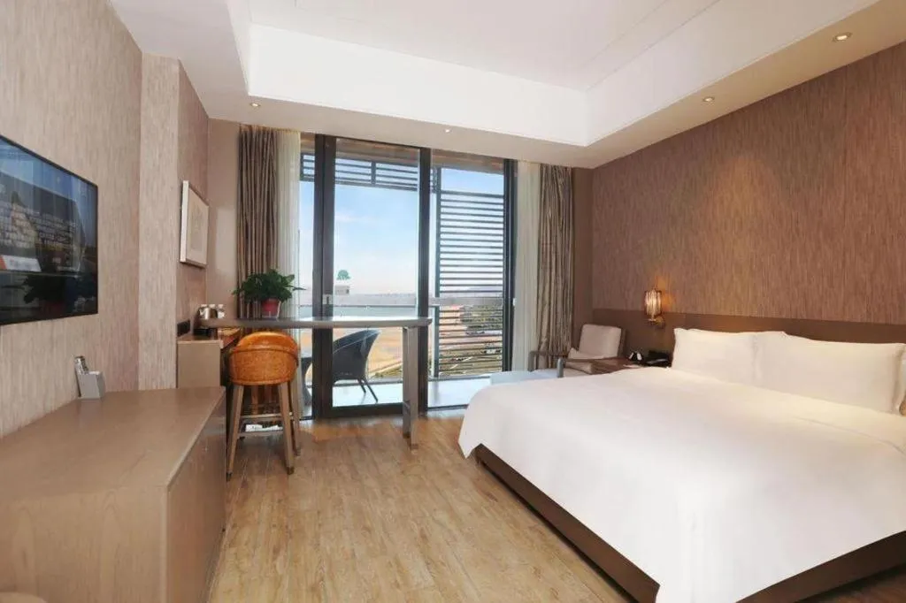 Bed in Mangrove Tree Resort World Qingdao