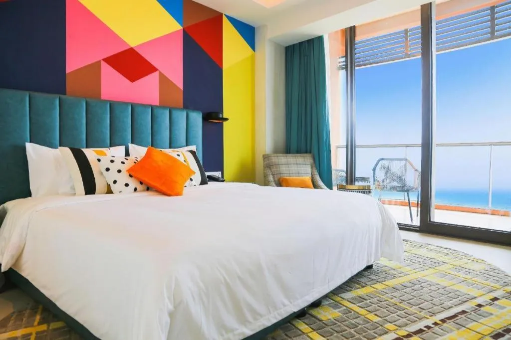 Bed in Mangrove Tree Resort World Qingdao