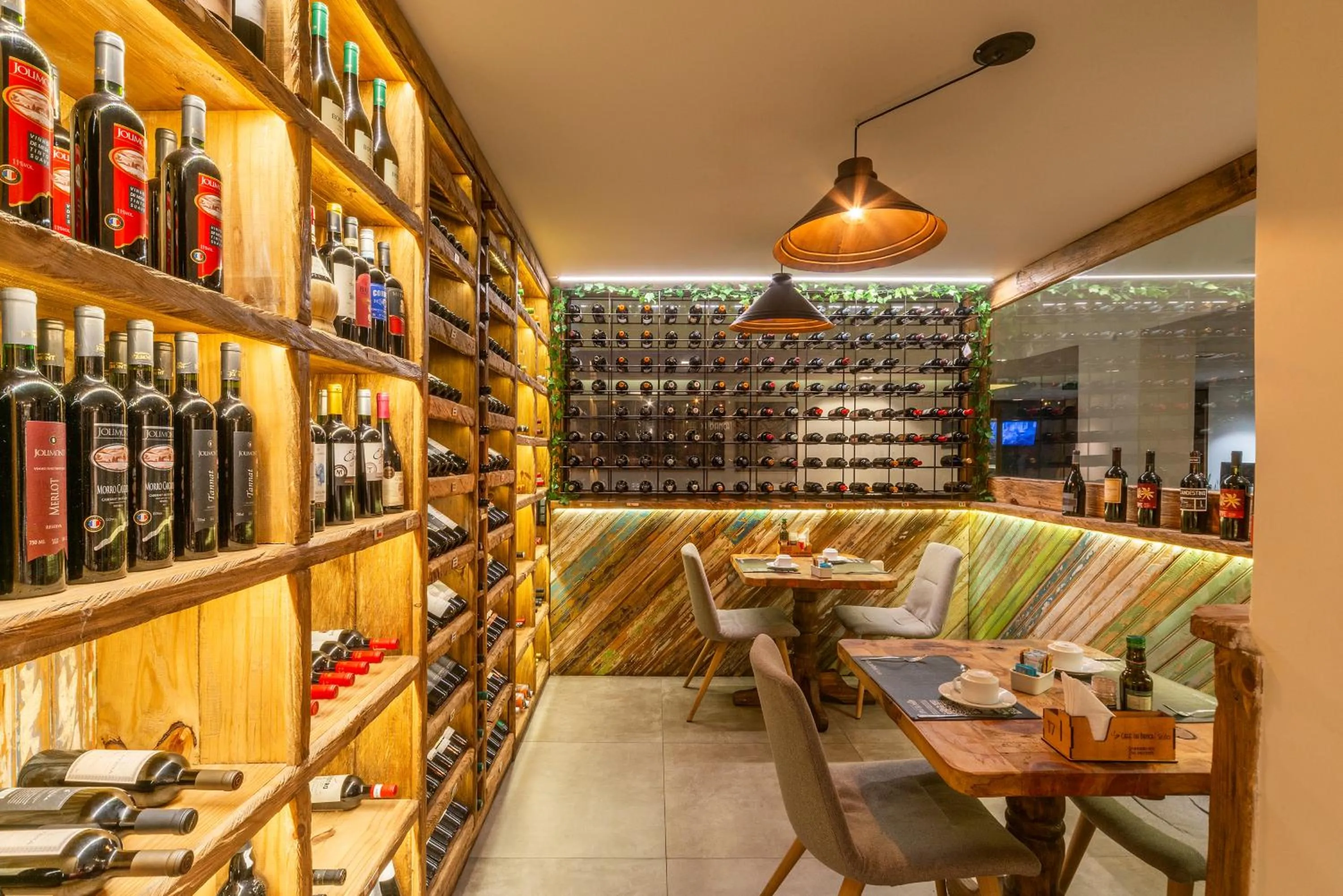 Breakfast in Hotel Laghetto Stilo Centro