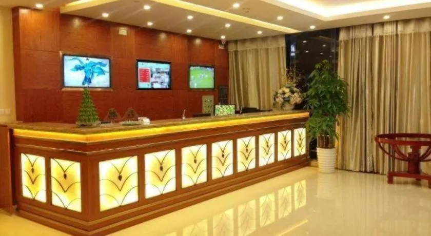 GreenTree Inn Shenzhen Guanggang Port Futian South Road Express Hotel