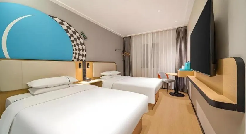 Bed in City Comfort Inn Guangzhou Tiyu West Road Metro Station