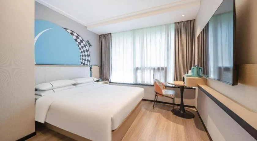 Bed in City Comfort Inn Guangzhou Tiyu West Road Metro Station