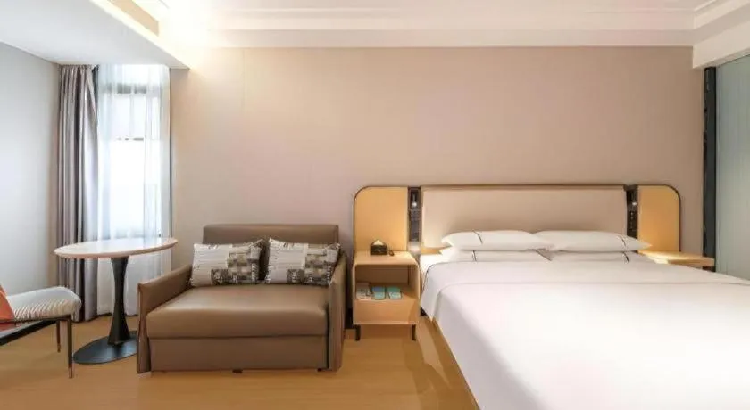 Bed in City Comfort Inn Guangzhou Tiyu West Road Metro Station