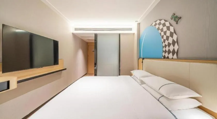 Bed in City Comfort Inn Guangzhou Tiyu West Road Metro Station