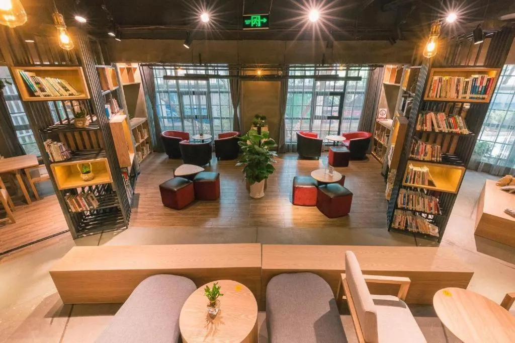 Hangzhou Cosy Park Hotel