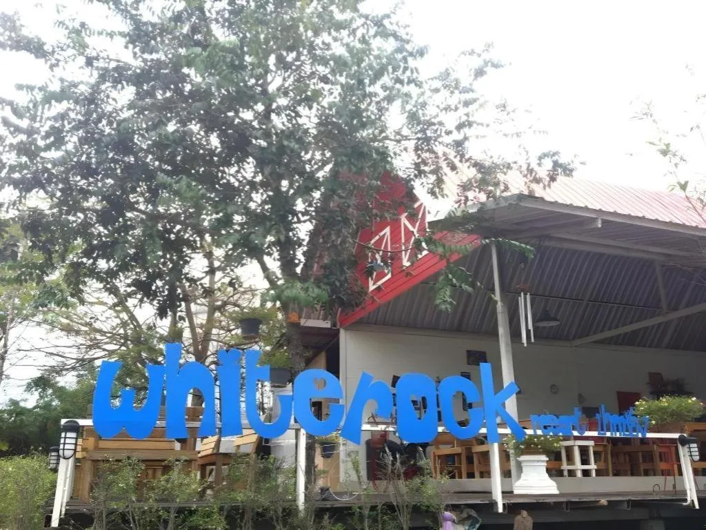 White Rock Resort Pakchong