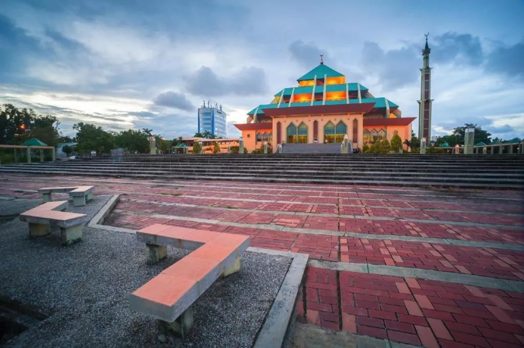 The Golden Bay Hotel Batam