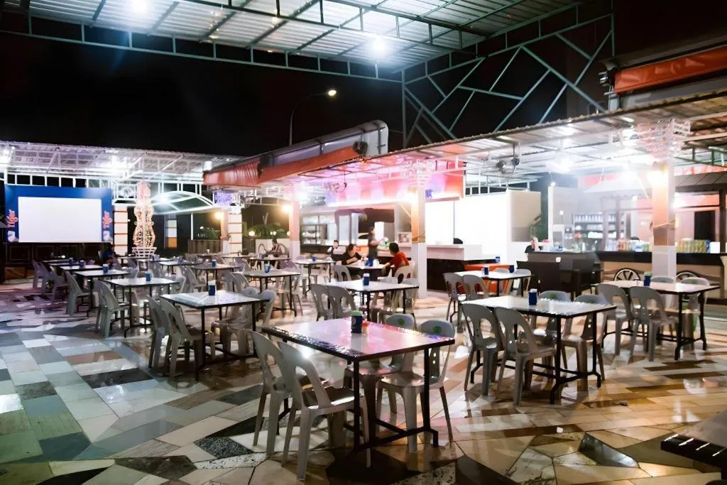 The Golden Bay Hotel Batam