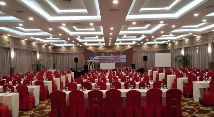 The Golden Bay Hotel Batam