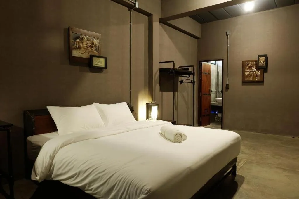 Bed in Rider bedroom hostel & cafe