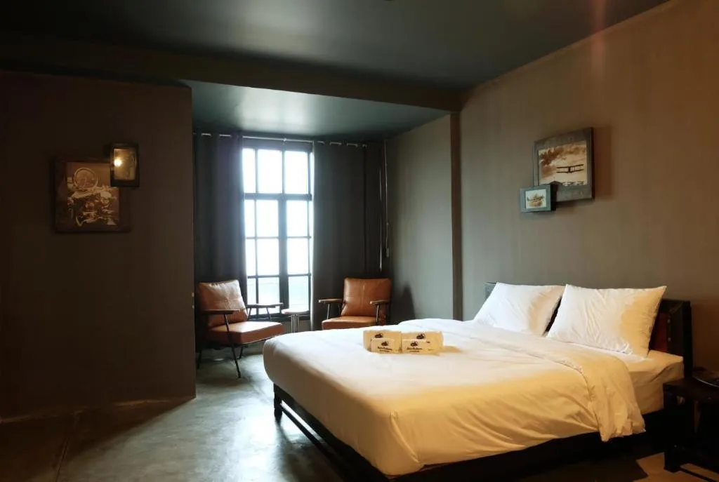 Bed in Rider bedroom hostel & cafe