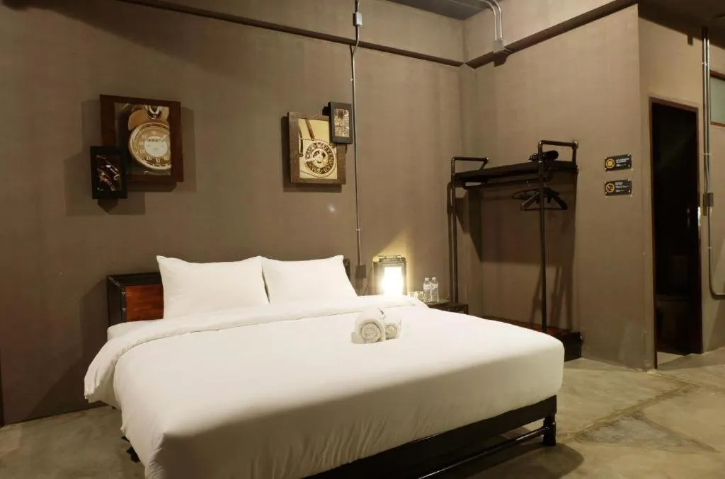 Bed in Rider bedroom hostel & cafe