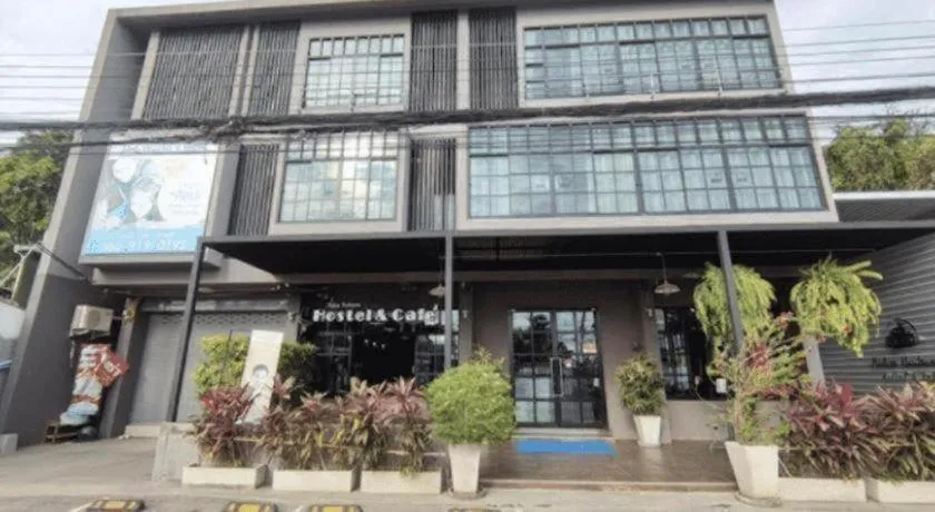 Rider bedroom hostel & cafe