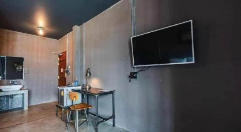 Rider bedroom hostel & cafe