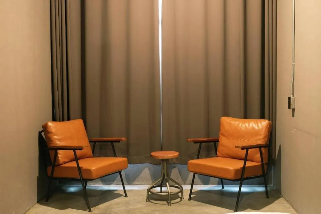 Rider bedroom hostel & cafe