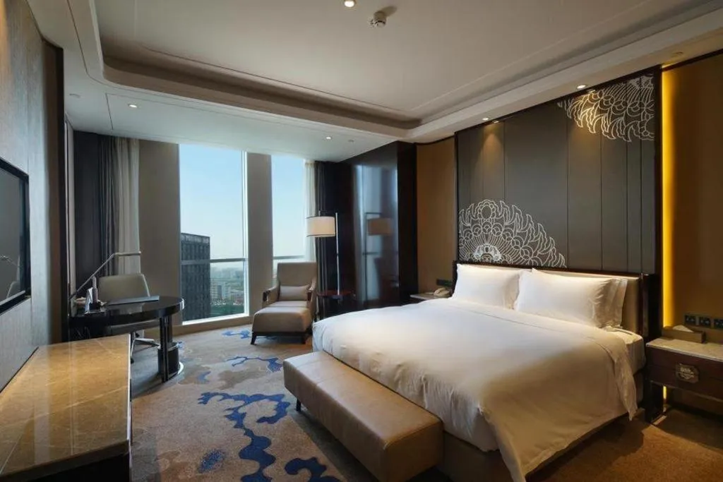 Bed in Beijing Grand Skylight International Hotel