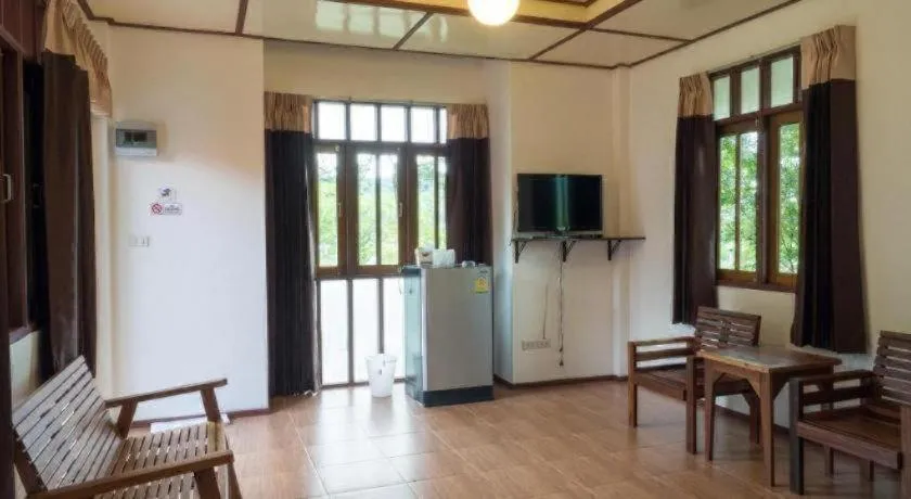 Khao Yai Country Hill Resort