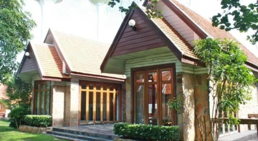 Khao Yai Country Hill Resort