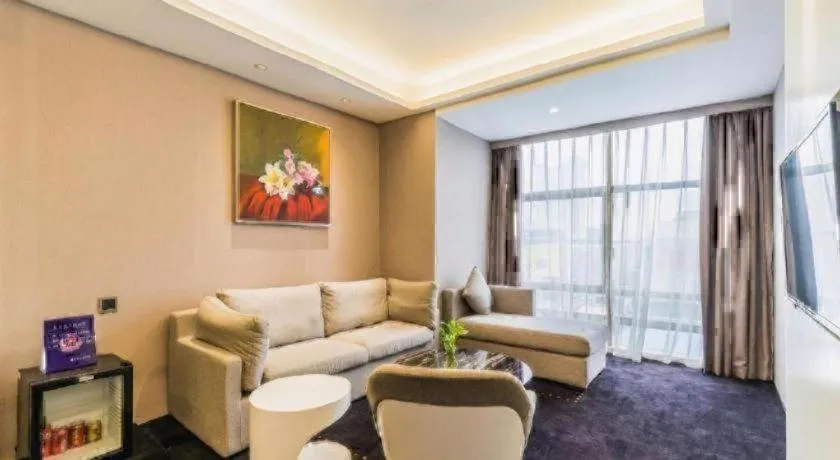 Aishang Hotel (Lecong Furniture Mall, Foshan)