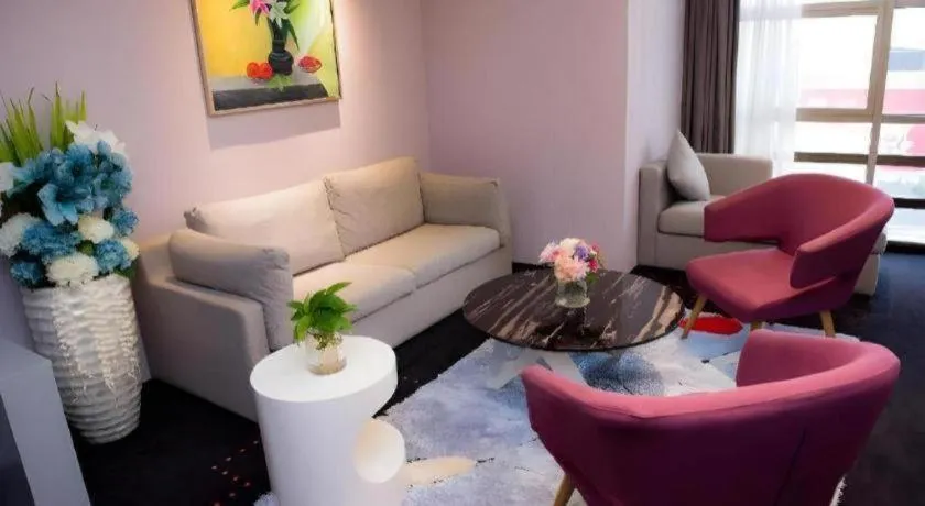 Aishang Hotel (Lecong Furniture Mall, Foshan)