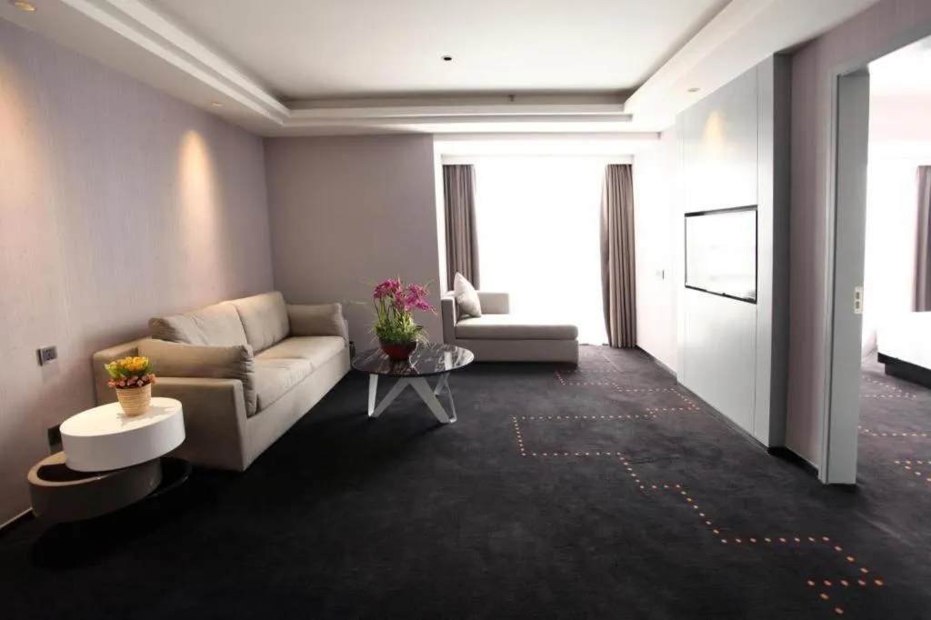 Aishang Hotel (Lecong Furniture Mall, Foshan)