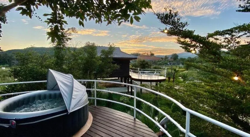 The White House Boutique Resort