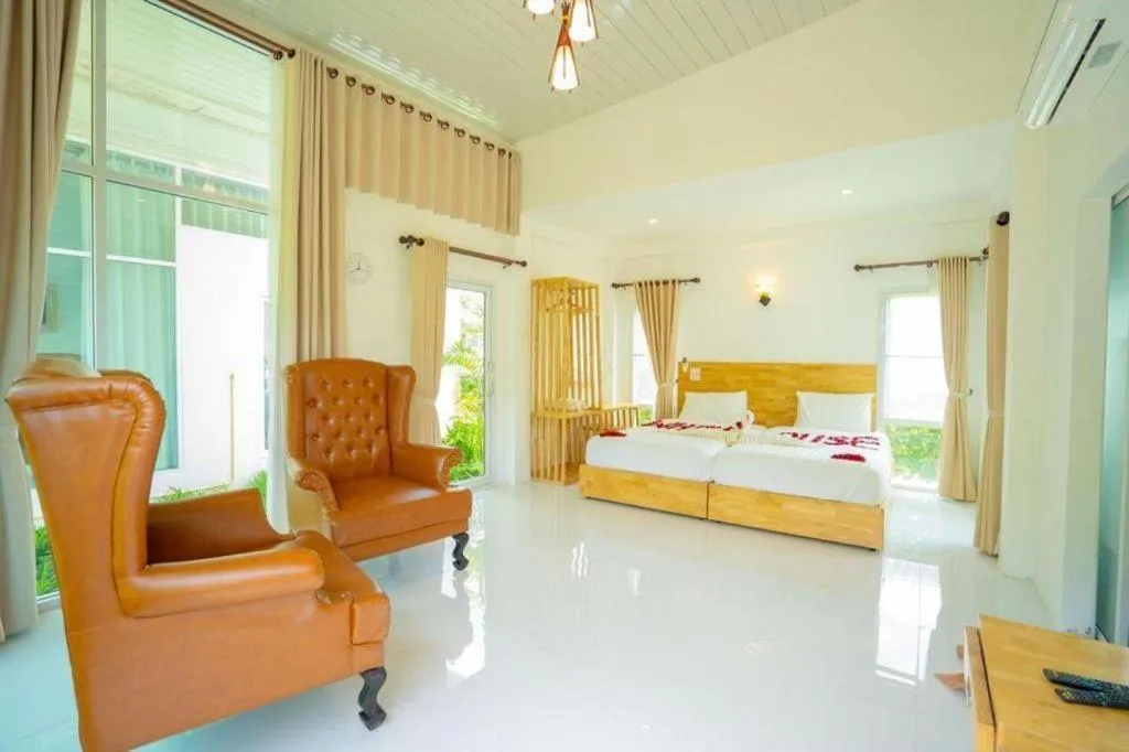 Bed in The White House Boutique Resort