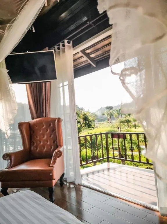 The White House Boutique Resort