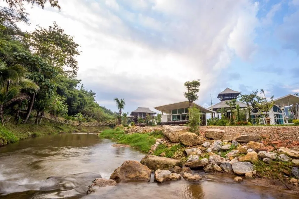 The White House Boutique Resort