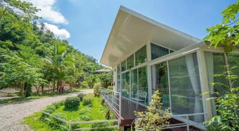 The White House Boutique Resort