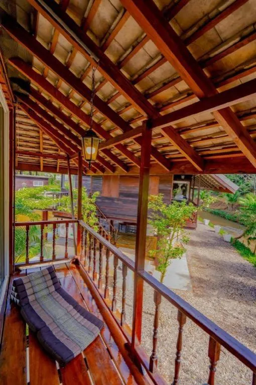 The White House Boutique Resort