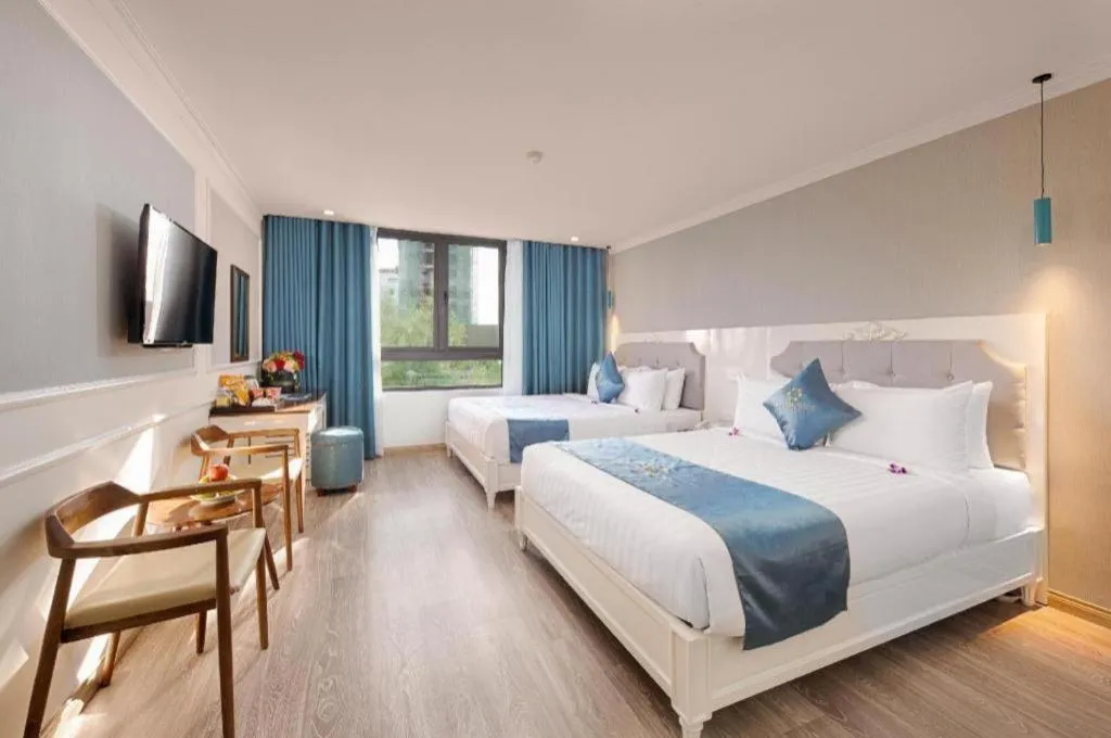 Bed in Grand Sea View Hotel