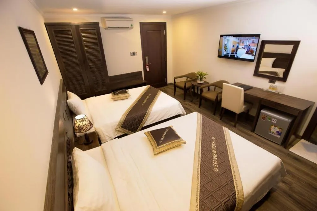 Bed in Grand Sea View Hotel