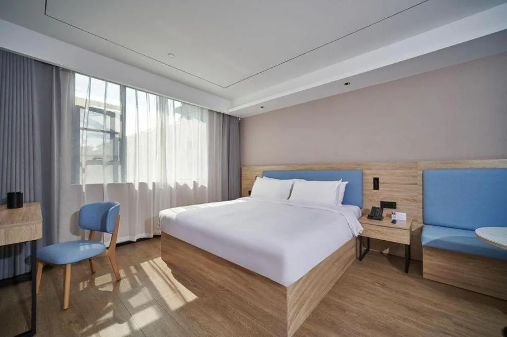 Bed in GreenTree Inn Hangzhou Linan Wanma Road Express Hotel