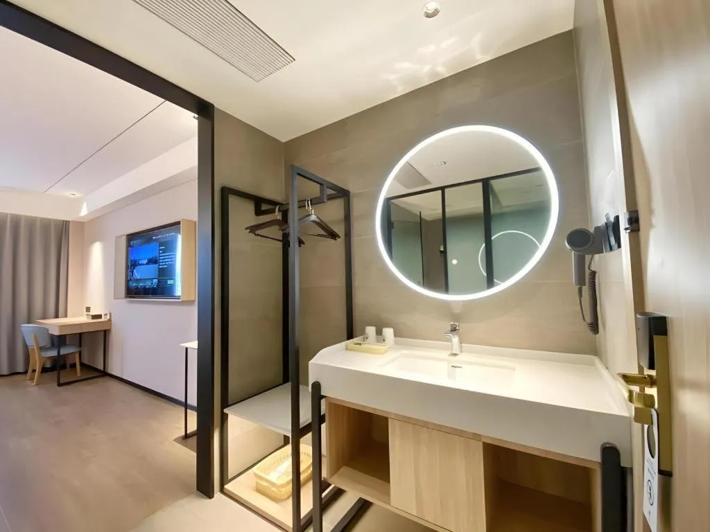 GreenTree Inn Hangzhou Linan Wanma Road Express Hotel