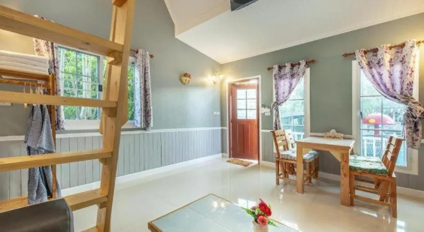 Bed in Greenview Resort