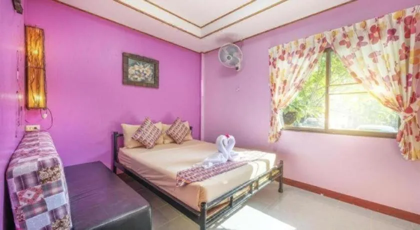 Bed in Greenview Resort