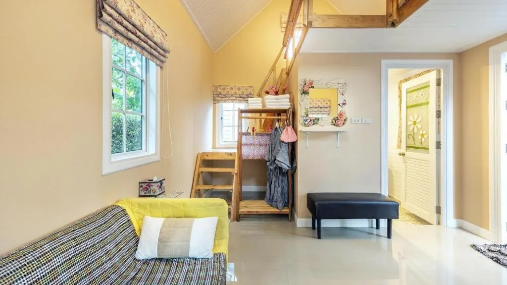 Bed in Greenview Resort