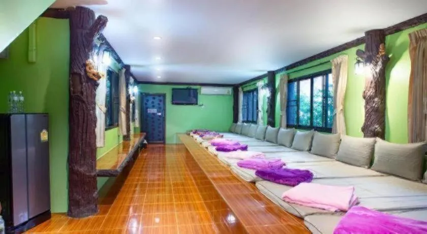 Bed in Greenview Resort