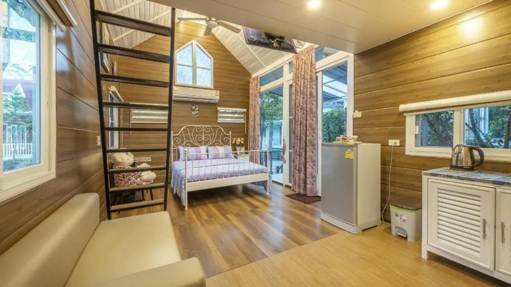 Bed in Greenview Resort