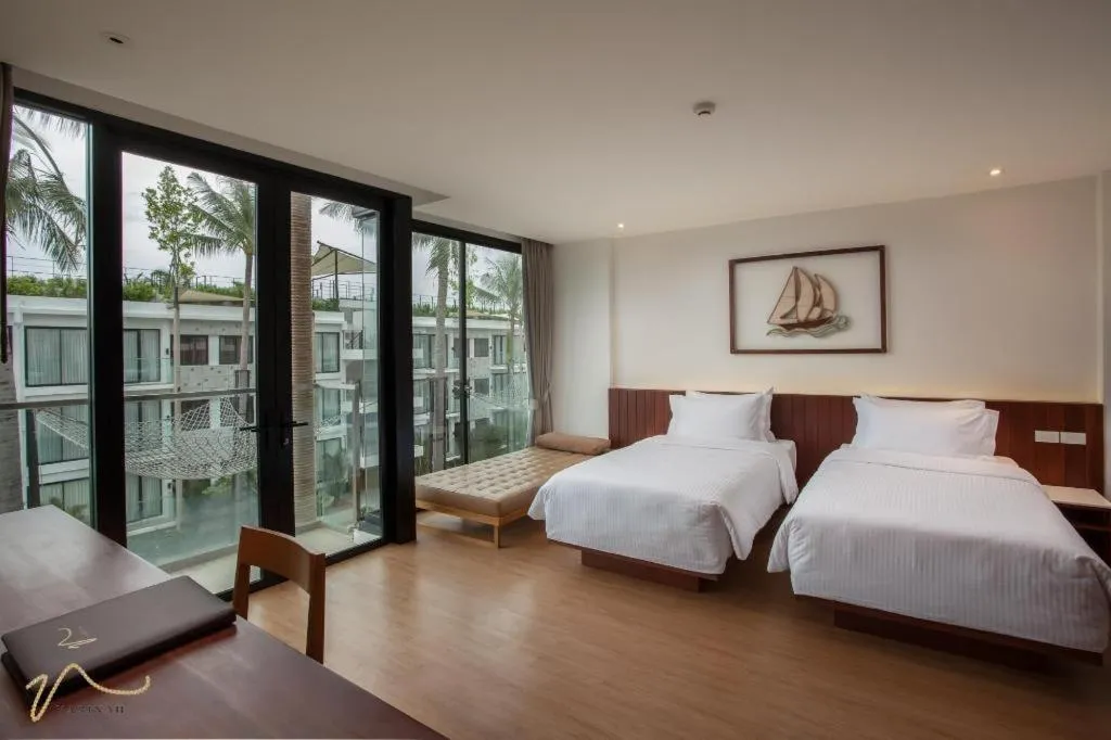 Bed in Varinah Resort