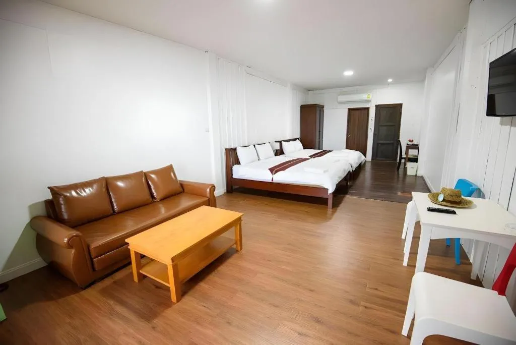 Bed in Baan Suan Aou Khai