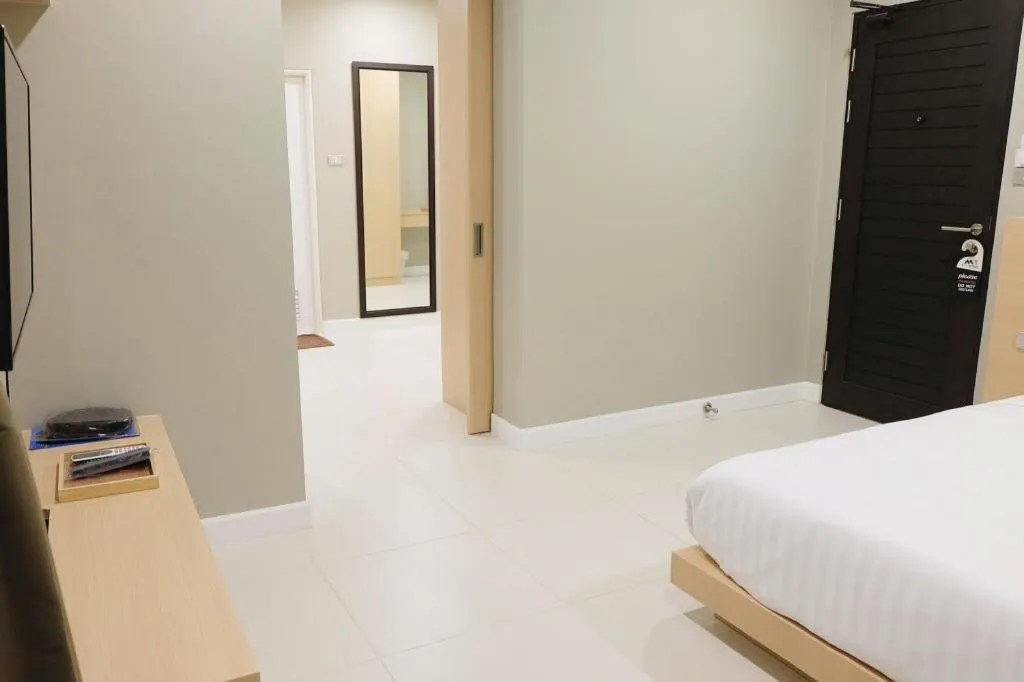 Bed in M-one Residence