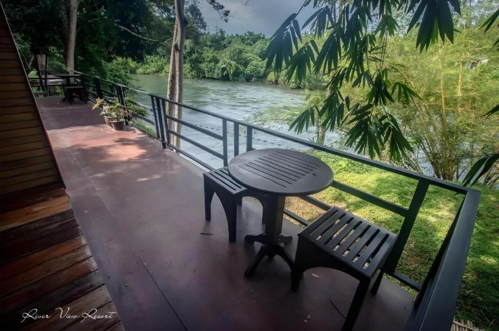 River View Resort At Chaewlan