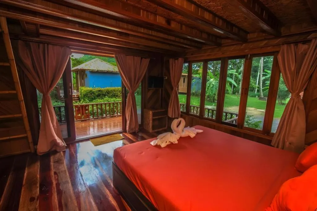 Bed in River View Resort At Chaewlan