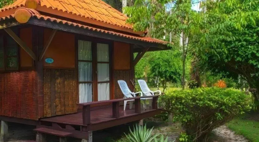 Ko Kut Ao Phrao Beach Resort