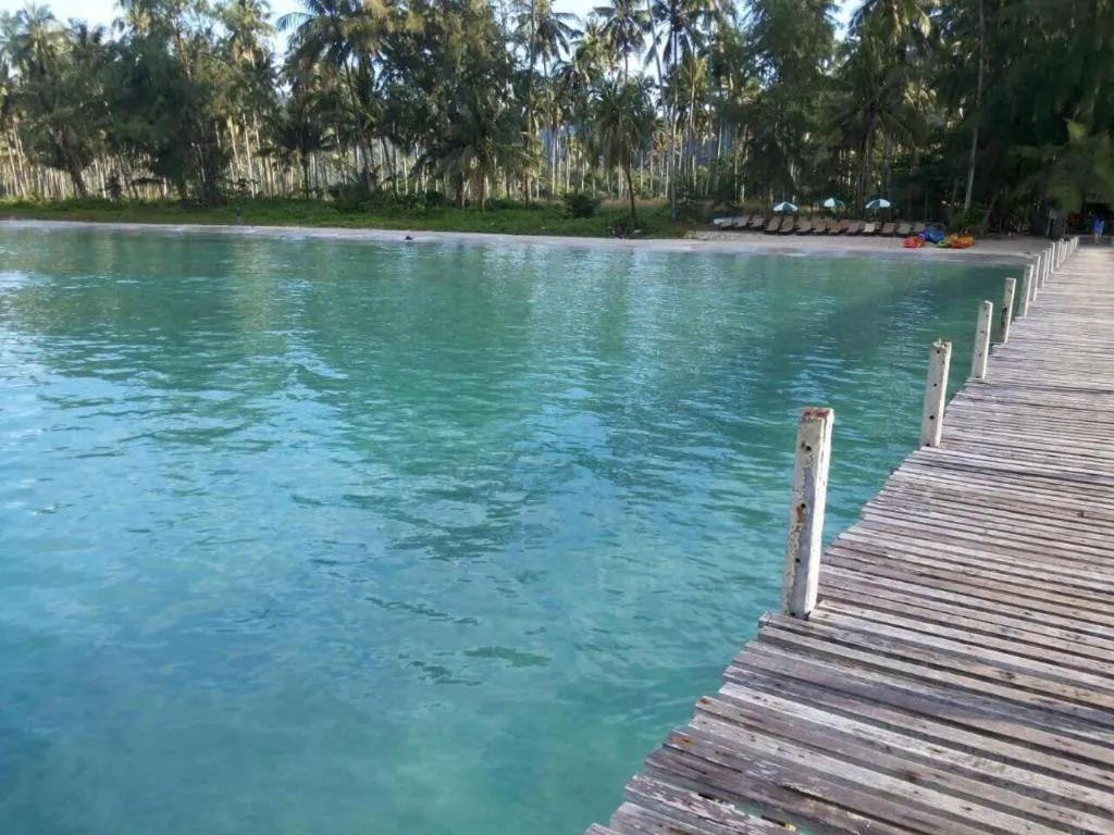 Ko Kut Ao Phrao Beach Resort